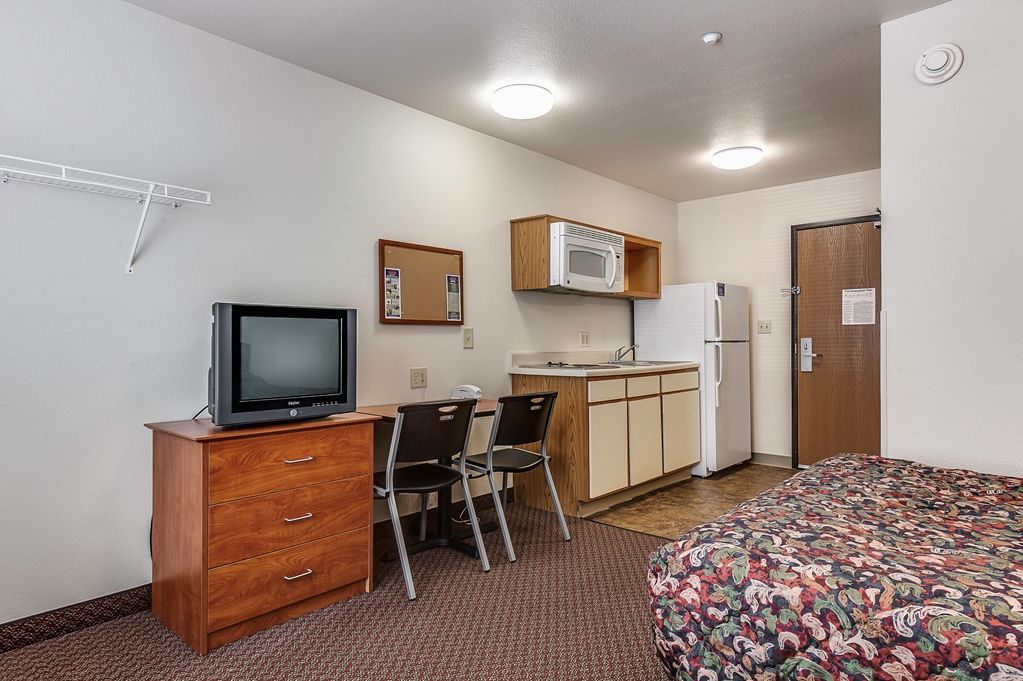 Woodspring Suites Charlotte 가스토이나 객실 사진