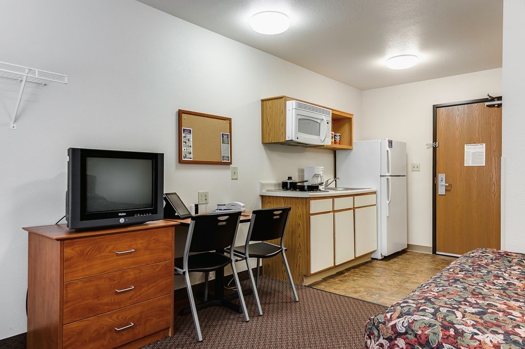 Woodspring Suites Charlotte 가스토이나 객실 사진