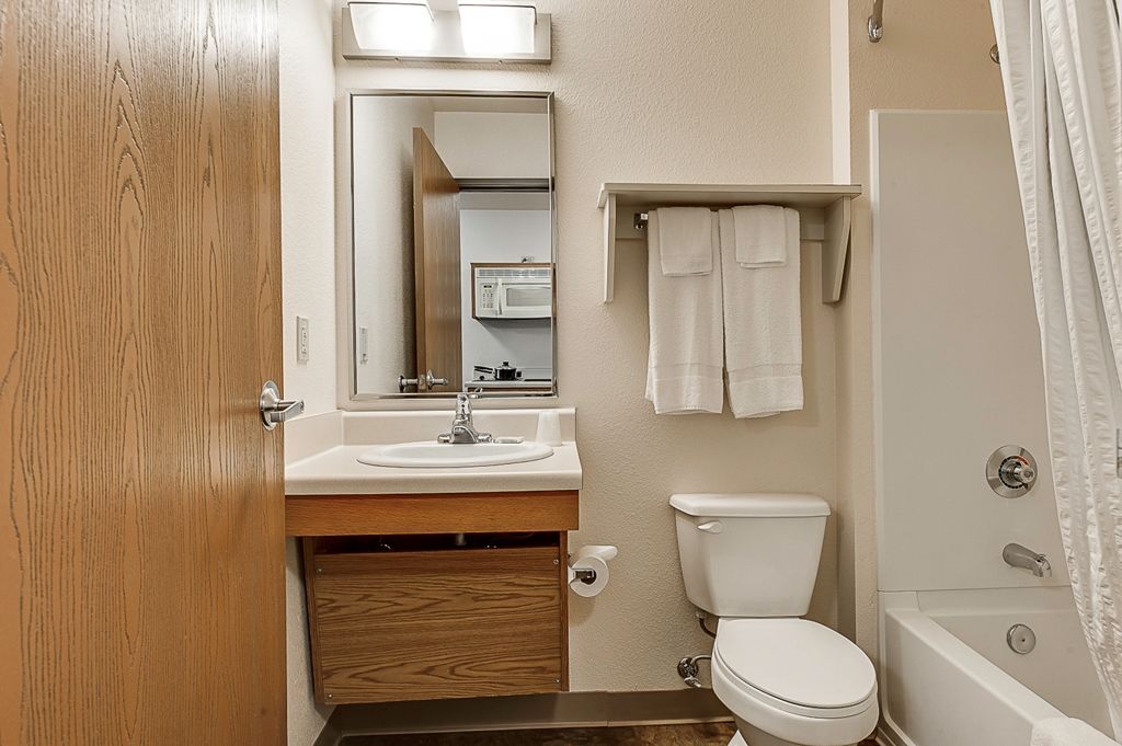 Woodspring Suites Charlotte 가스토이나 객실 사진