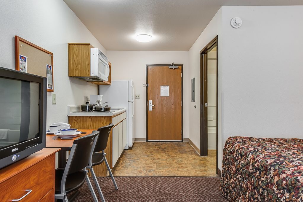 Woodspring Suites Charlotte 가스토이나 객실 사진